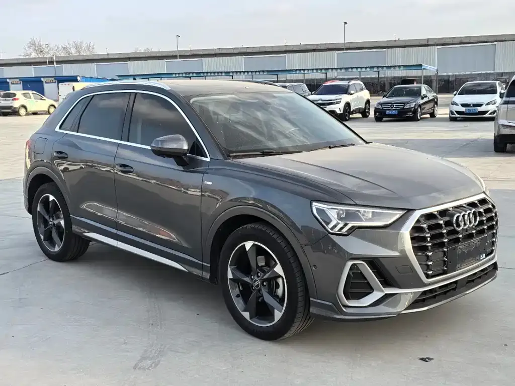 Audi Q3 2022 из CN, фото 7