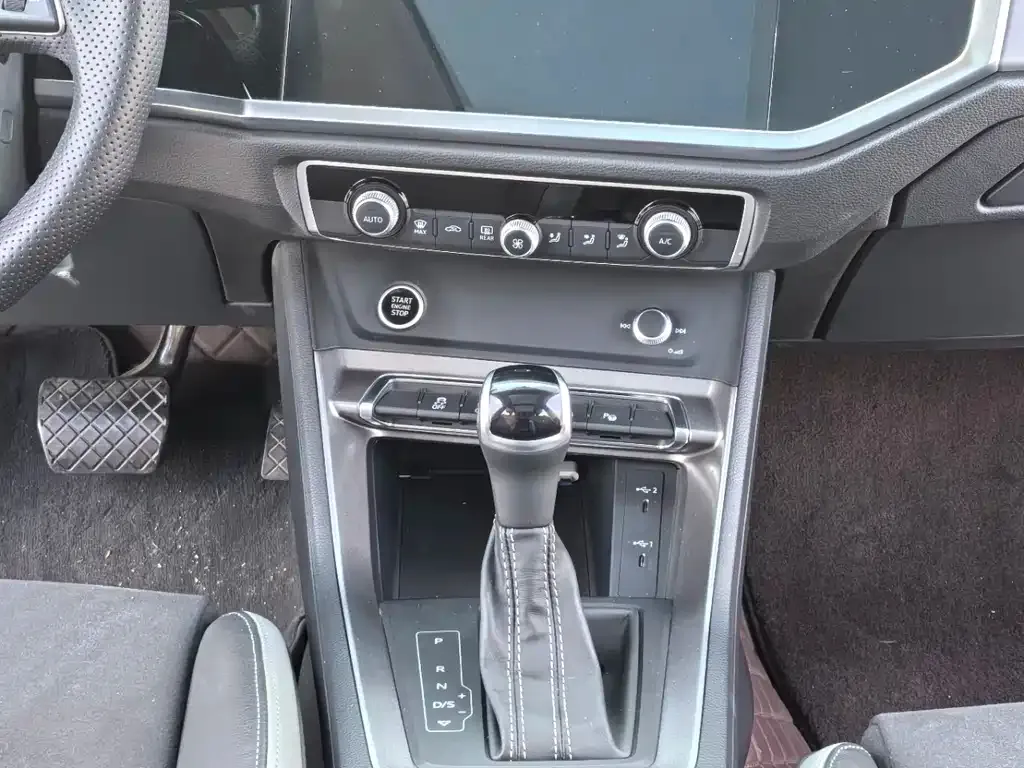 Audi Q3 2022 из CN, фото 4