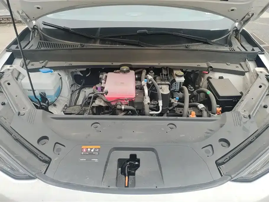 Geely Galaxy E5 — фото 10