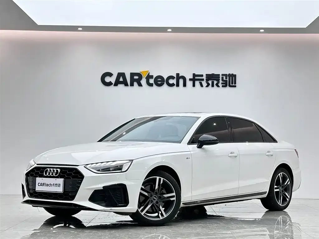 Audi A4L — фото 1