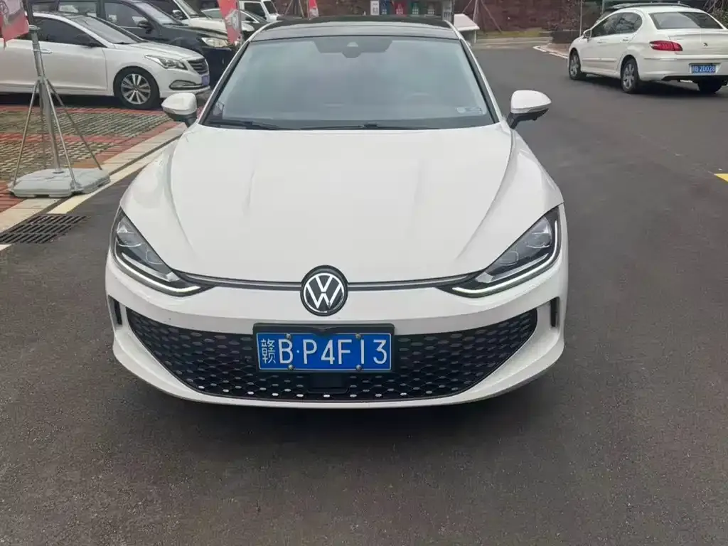 Volkswagen Lamando 2023 из CN, фото 1
