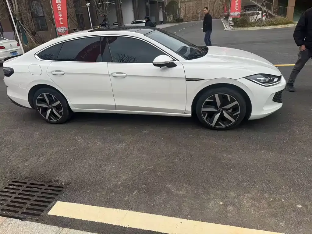 Volkswagen Lamando 2023 из CN, фото 7