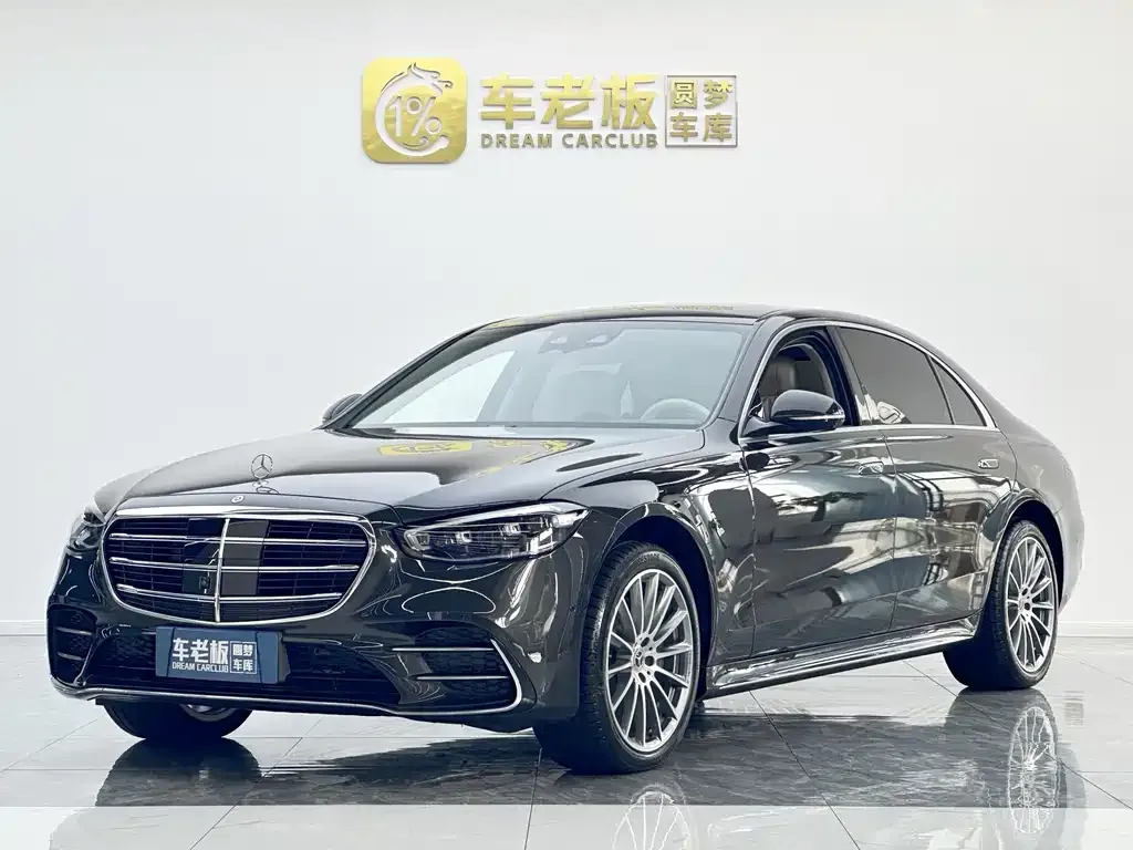 Mercedes-Benz S-Class — фото 1