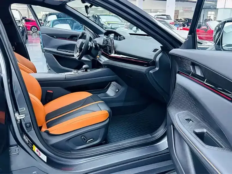 Changan UNI-V 2025 из CN, фото 10
