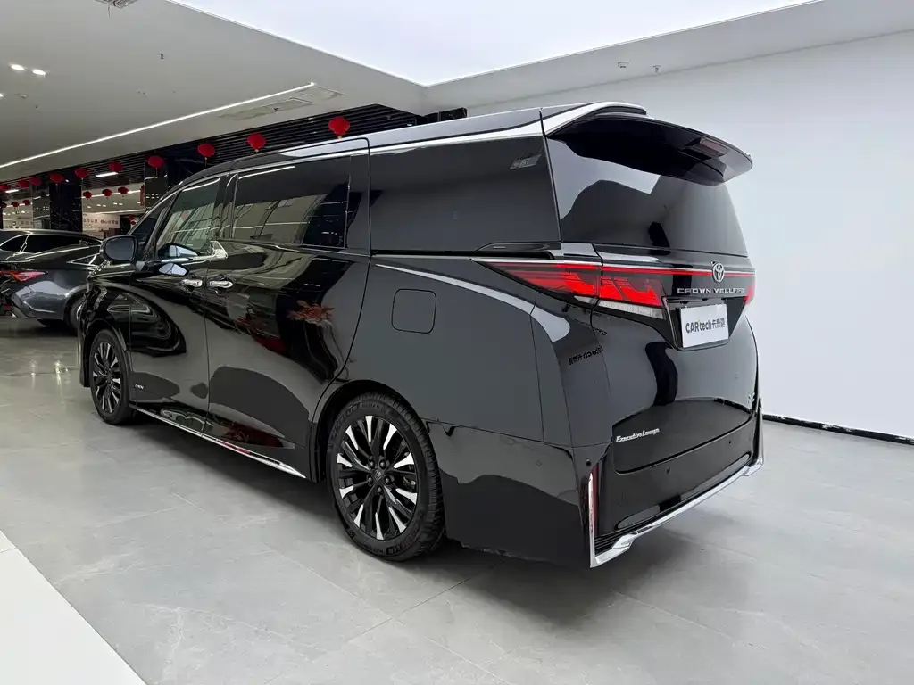 Toyota Vellfire 2024 из CN, фото 6