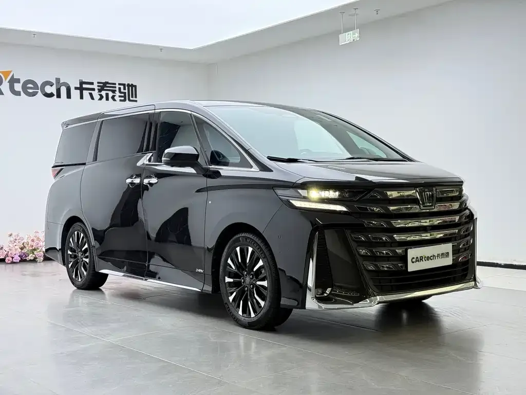 Toyota Vellfire 2024 из CN, фото 3