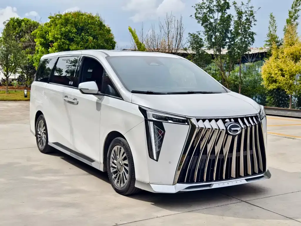 GAC Motor Trumpchi M8 — фото 6