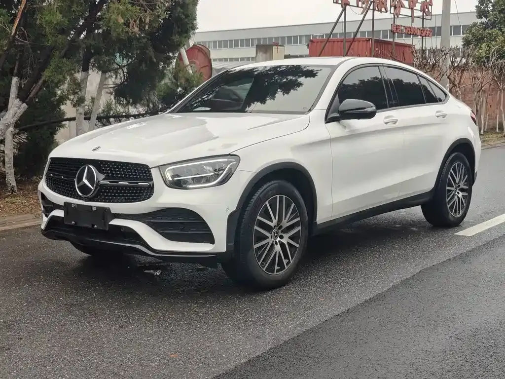 Mercedes-Benz GLC Coupe — фото 1