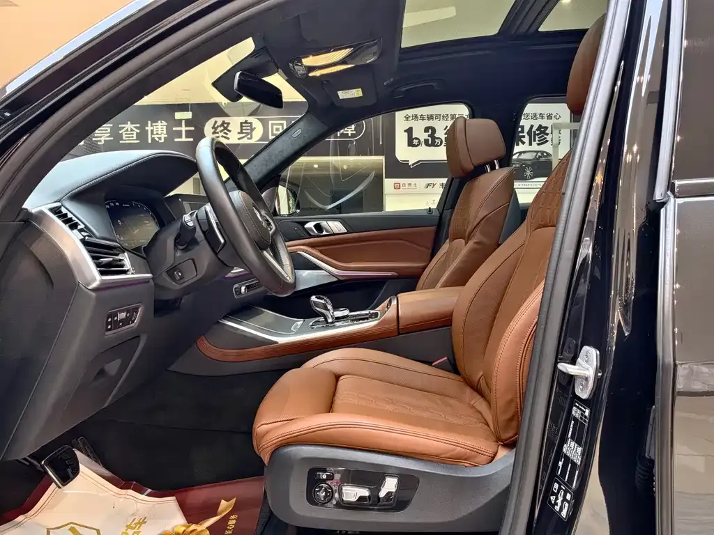BMW X7 2021 из CN, фото 2