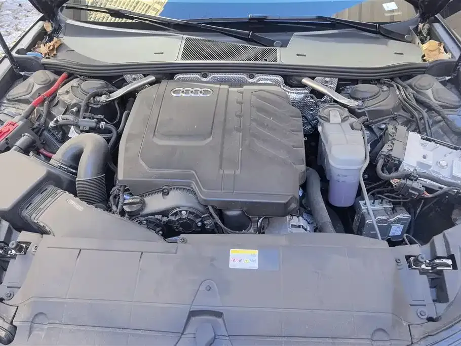 Audi A6L 2025 из CN, фото 5