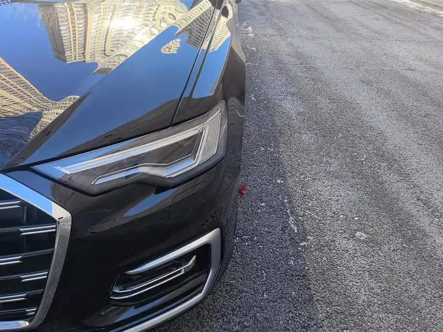 Audi A6L 2025 из CN, фото 4