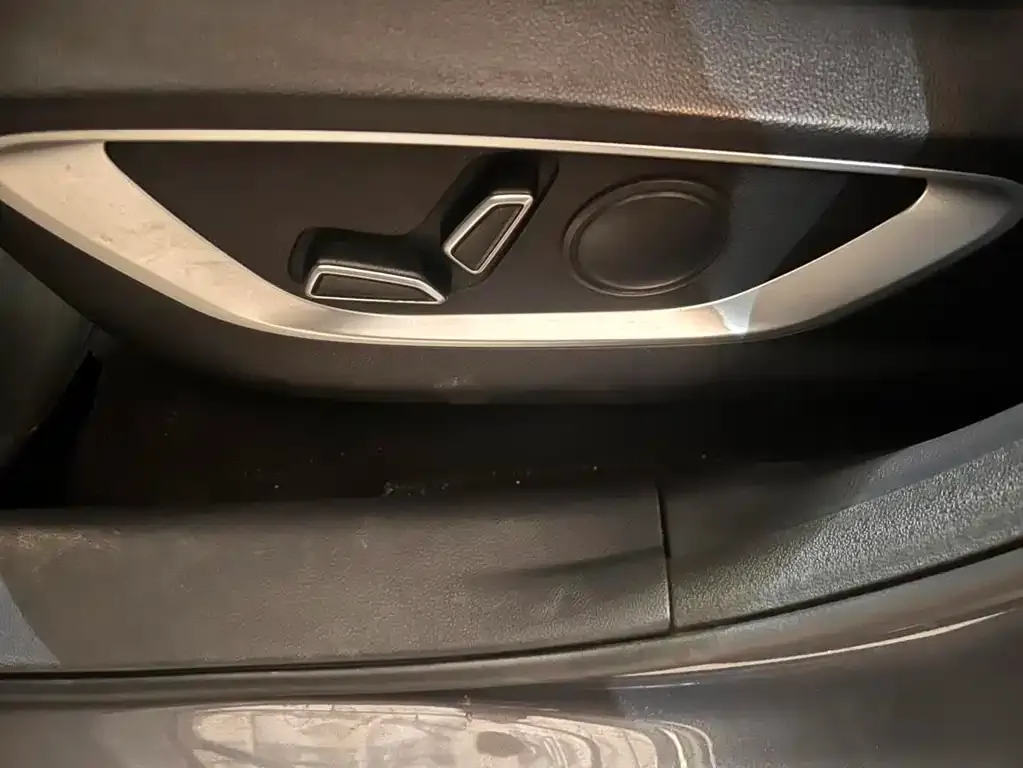 Changan CS75PLUS 2023 из CN, фото 2