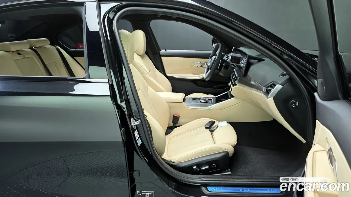 BMW 3-Series 2024 из KR, фото 9