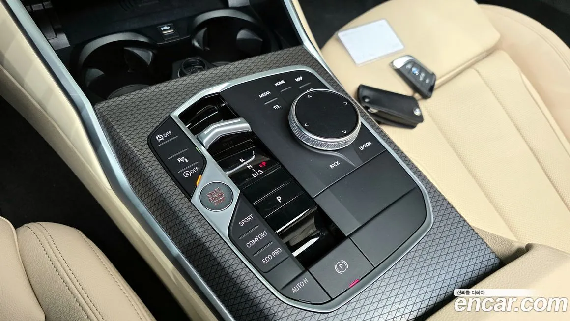 BMW 3-Series 2024 из KR, фото 10