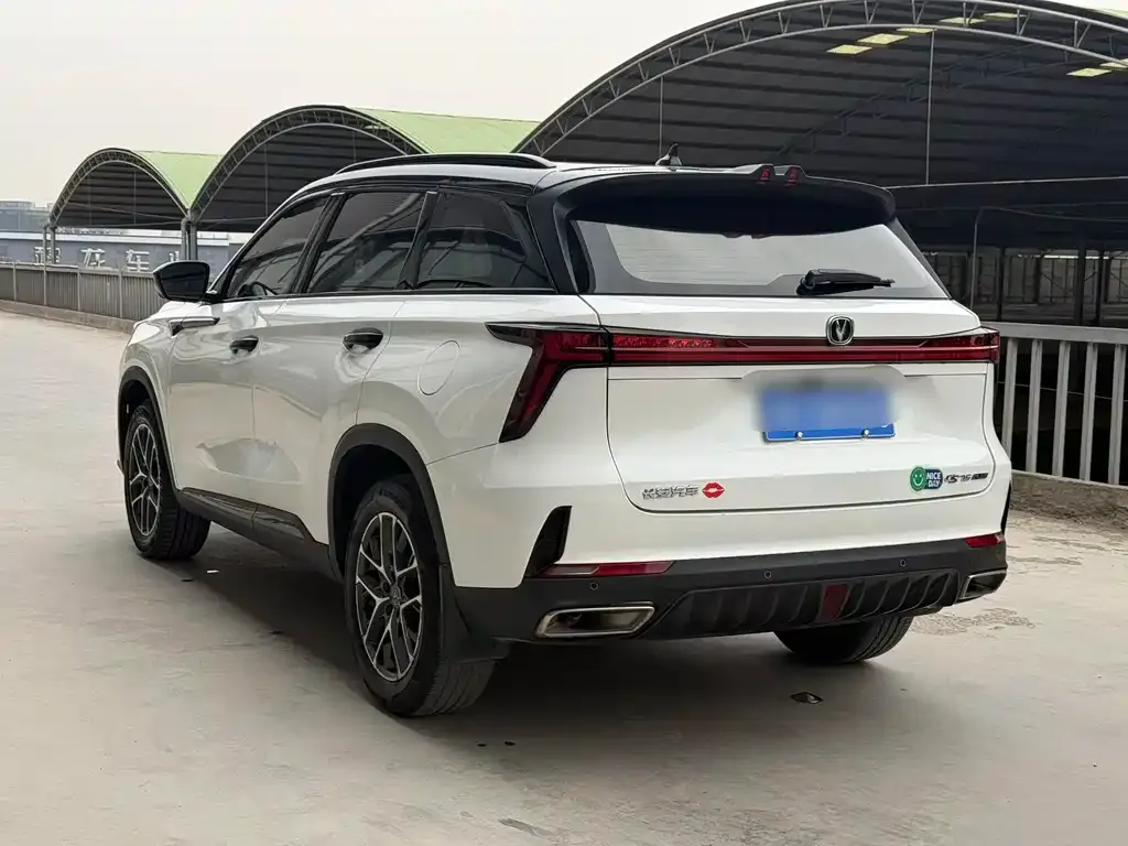 Changan CS75PLUS — фото 2