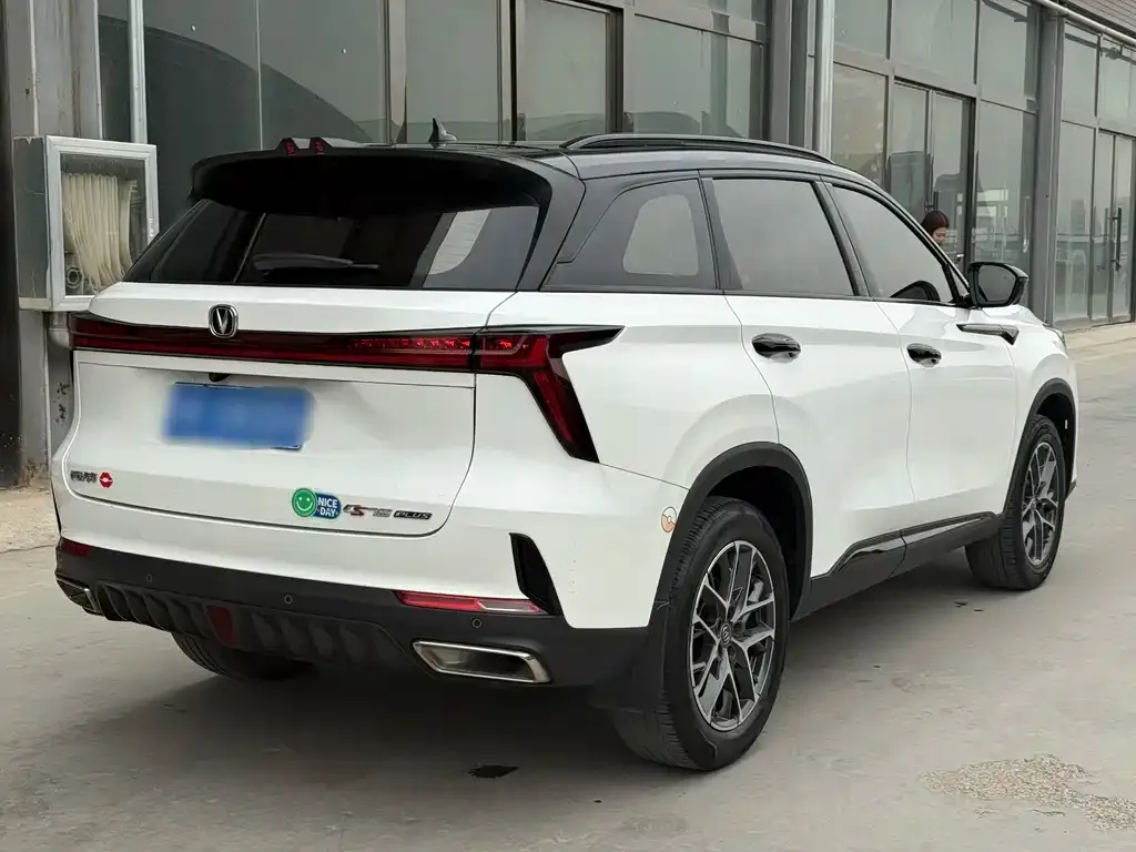 Changan CS75PLUS — фото 7