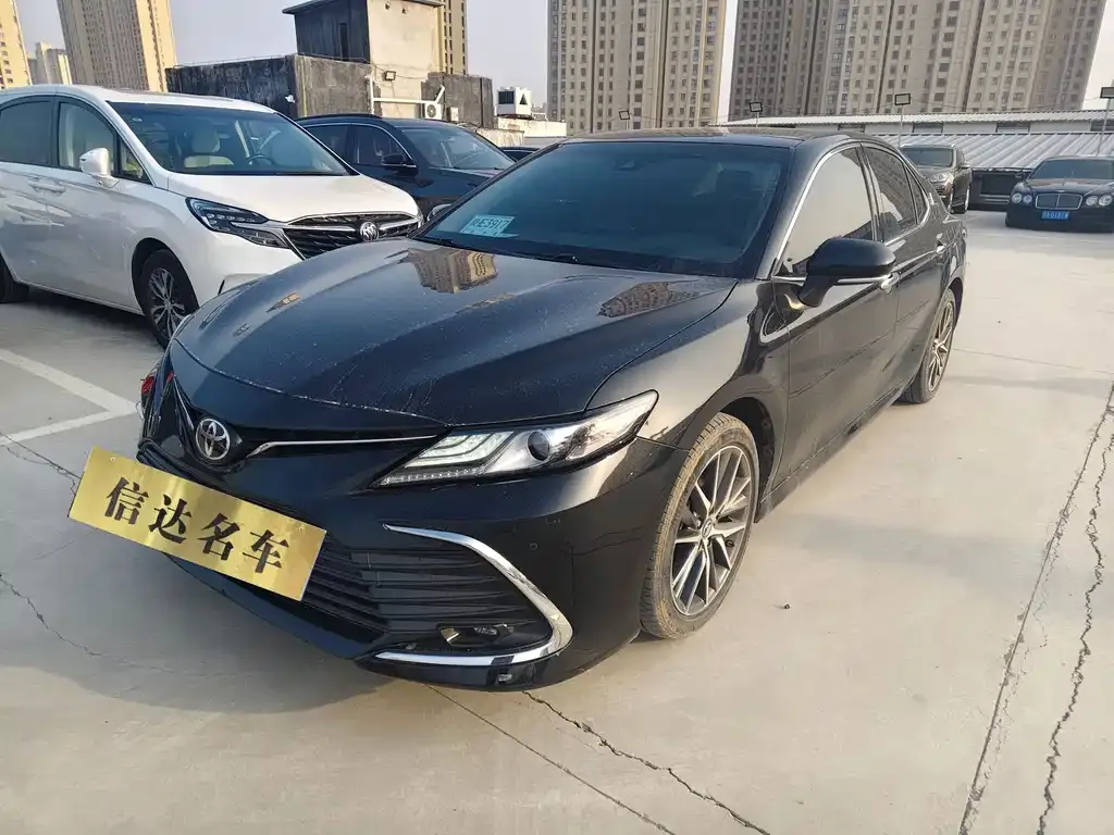 Toyota Camry 2022 из CN, фото 1