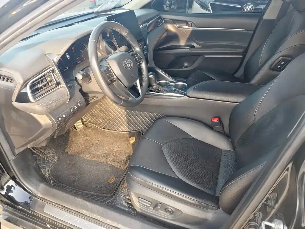 Toyota Camry 2022 из CN, фото 7