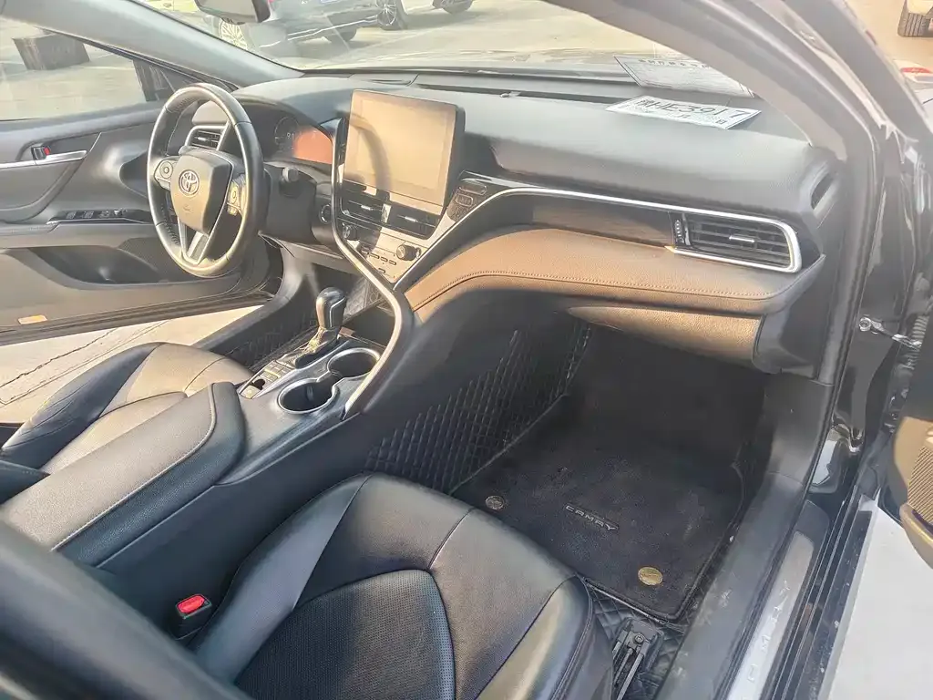 Toyota Camry 2022 из CN, фото 3