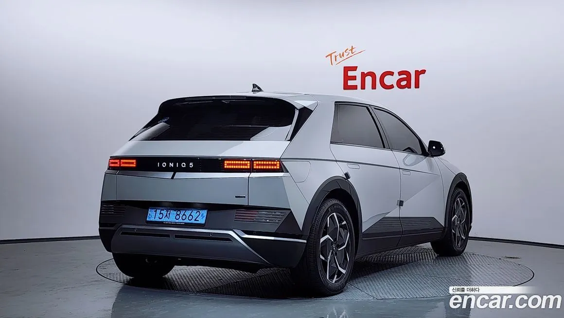 Hyundai Ioniq5 — фото 3