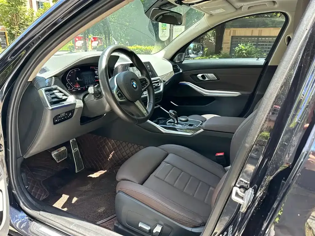 BMW 3 Series 2021 из CN, фото 5