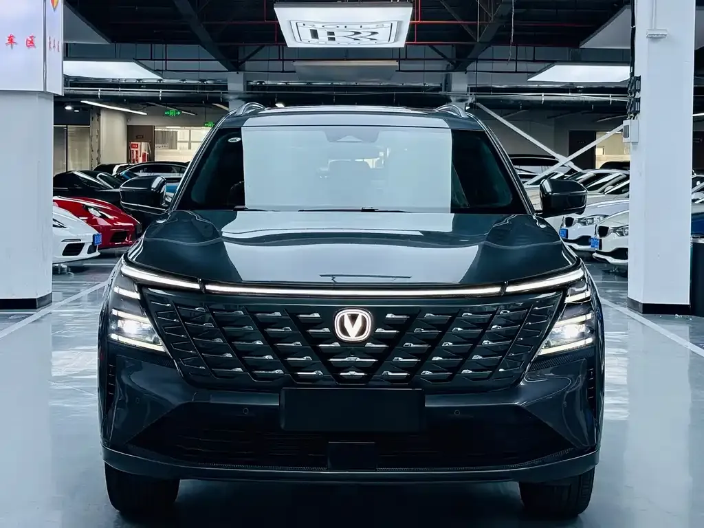 Changan CS75PLUS — фото 10