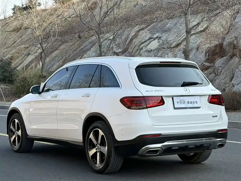 Mercedes-Benz GLC — фото 6