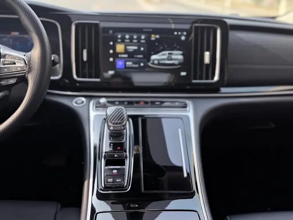 GAC Motor Trumpchi M8 — фото 2