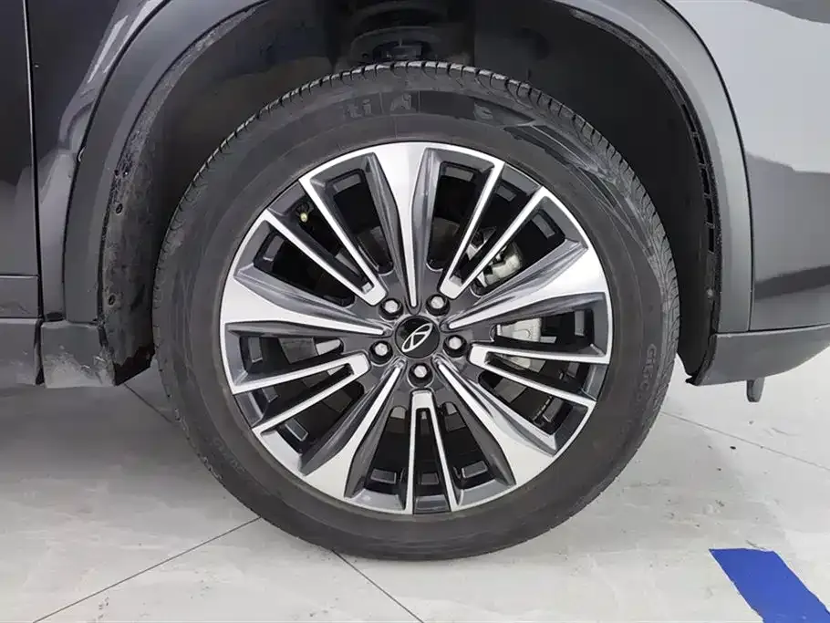 Chery Tiggo 8 PLUS — фото 8