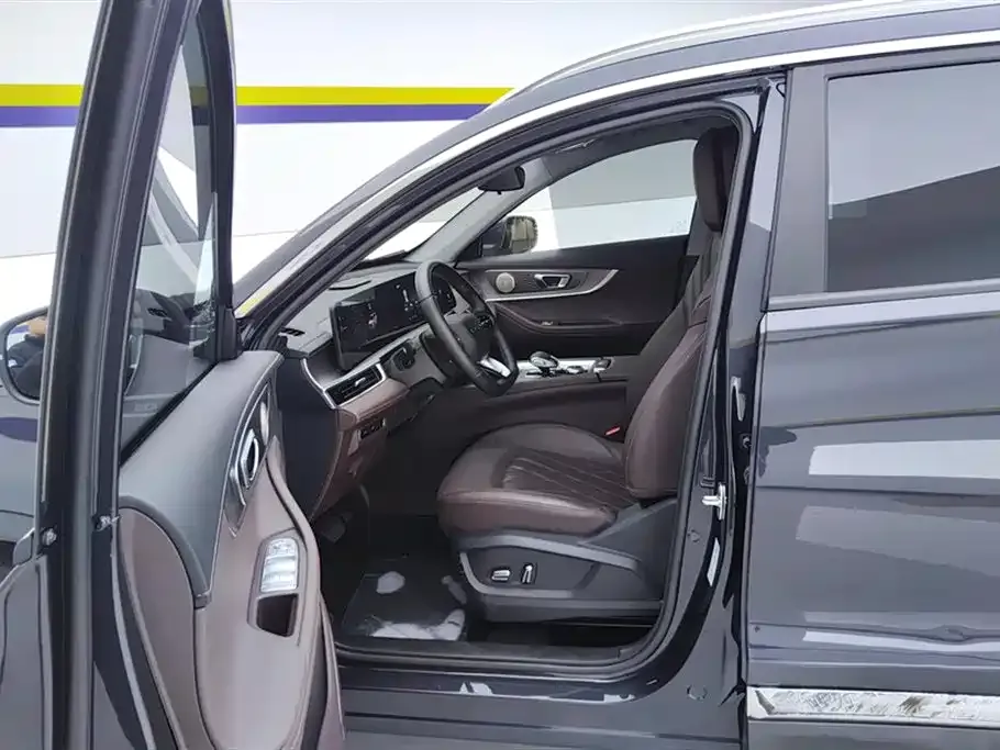 Chery Tiggo 8 PLUS — фото 9