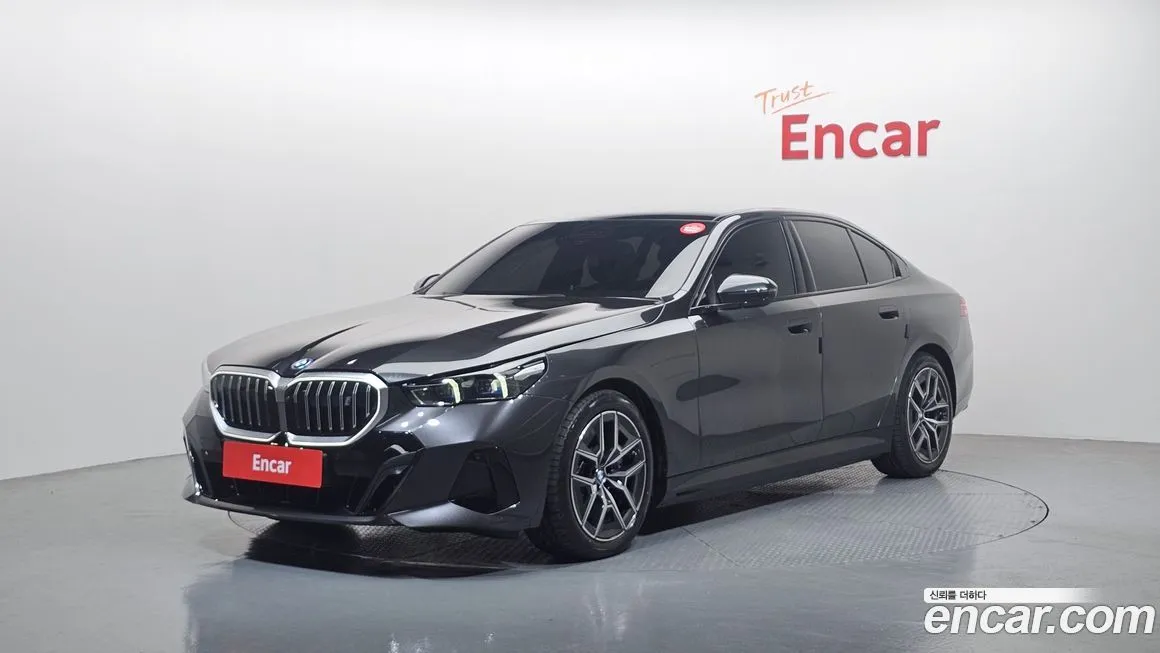 BMW i5