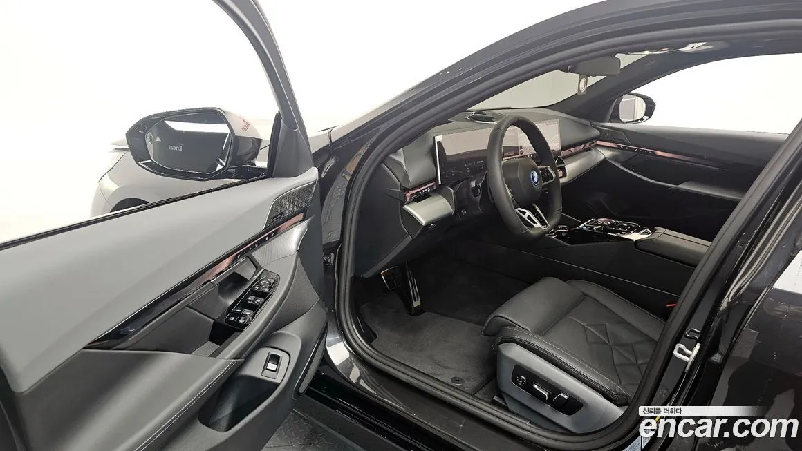 BMW i5 2026 из KR, фото 10