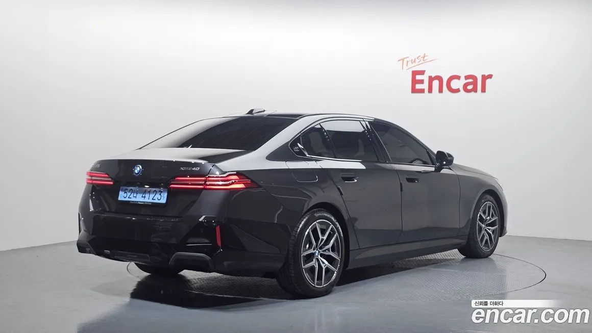 BMW i5 2026 из KR, фото 5