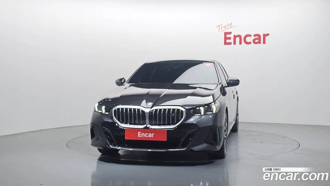 BMW i5 2026 из KR, фото 2