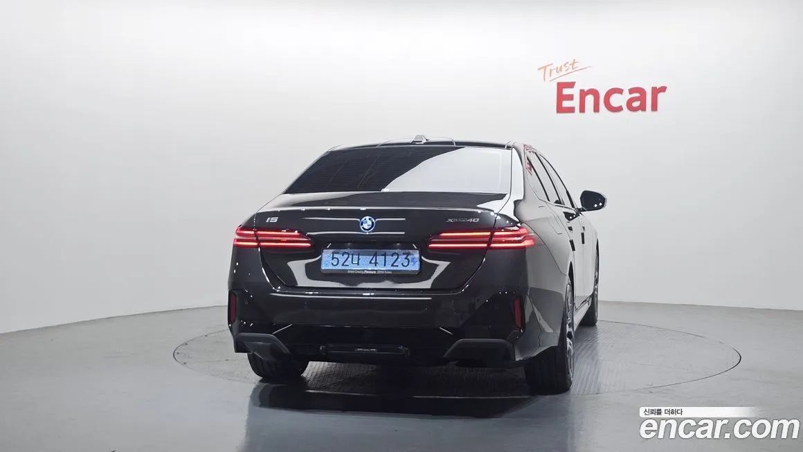 BMW i5 2026 из KR, фото 4