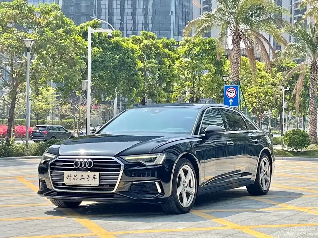 Audi A6L 2021 из CN, фото 1