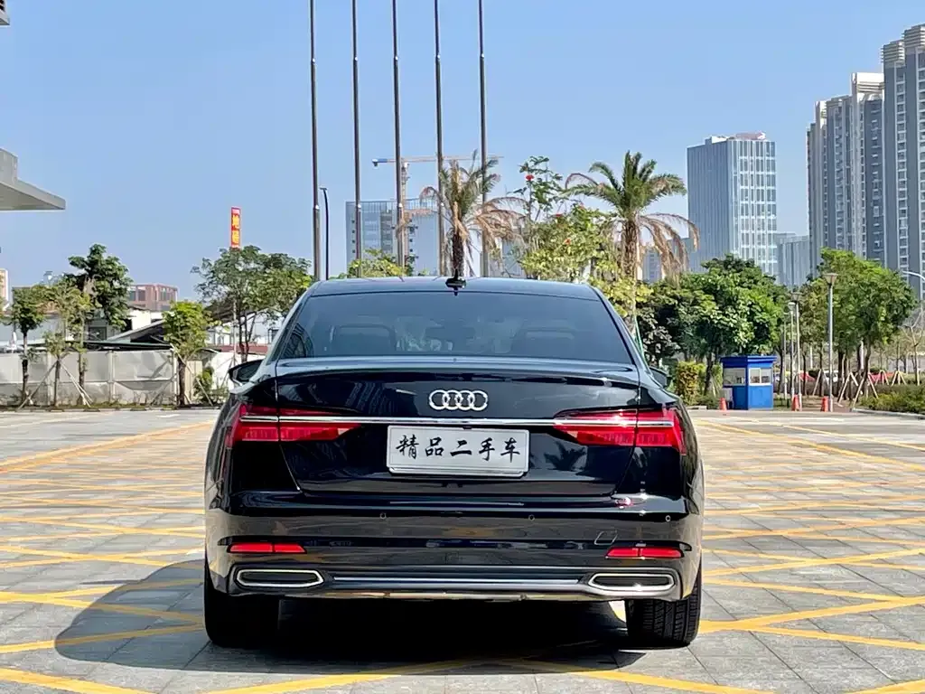 Audi A6L 2021 из CN, фото 9