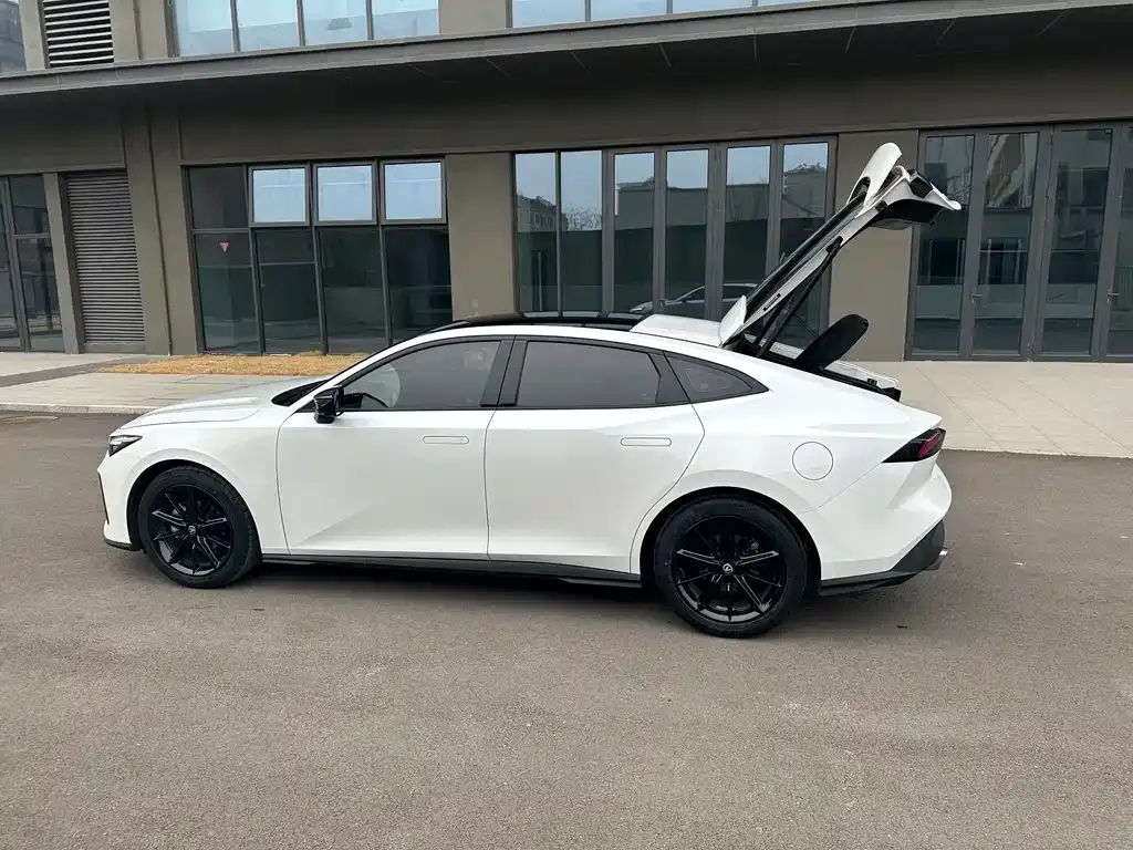 Changan UNI-V 2023 из CN, фото 9