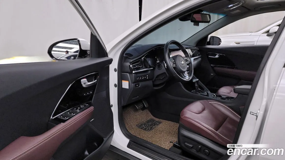 Kia Niro 2021 из KR, фото 5