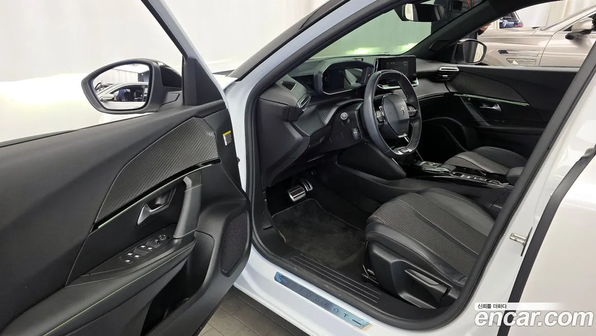 Peugeot 2008 2022 из KR, фото 7