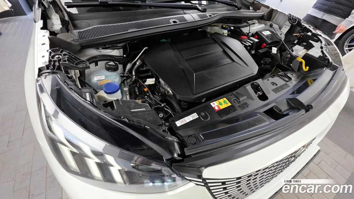 Peugeot 2008 2022 из KR, фото 6