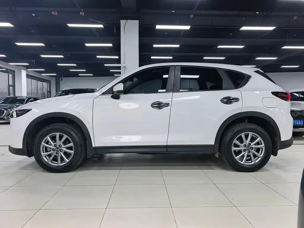 Mazda CX-5 — фото 5