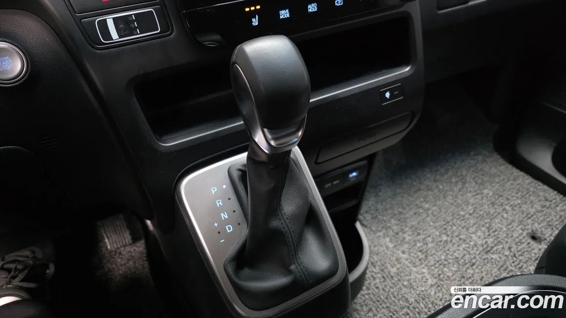 Hyundai Staria — фото 6
