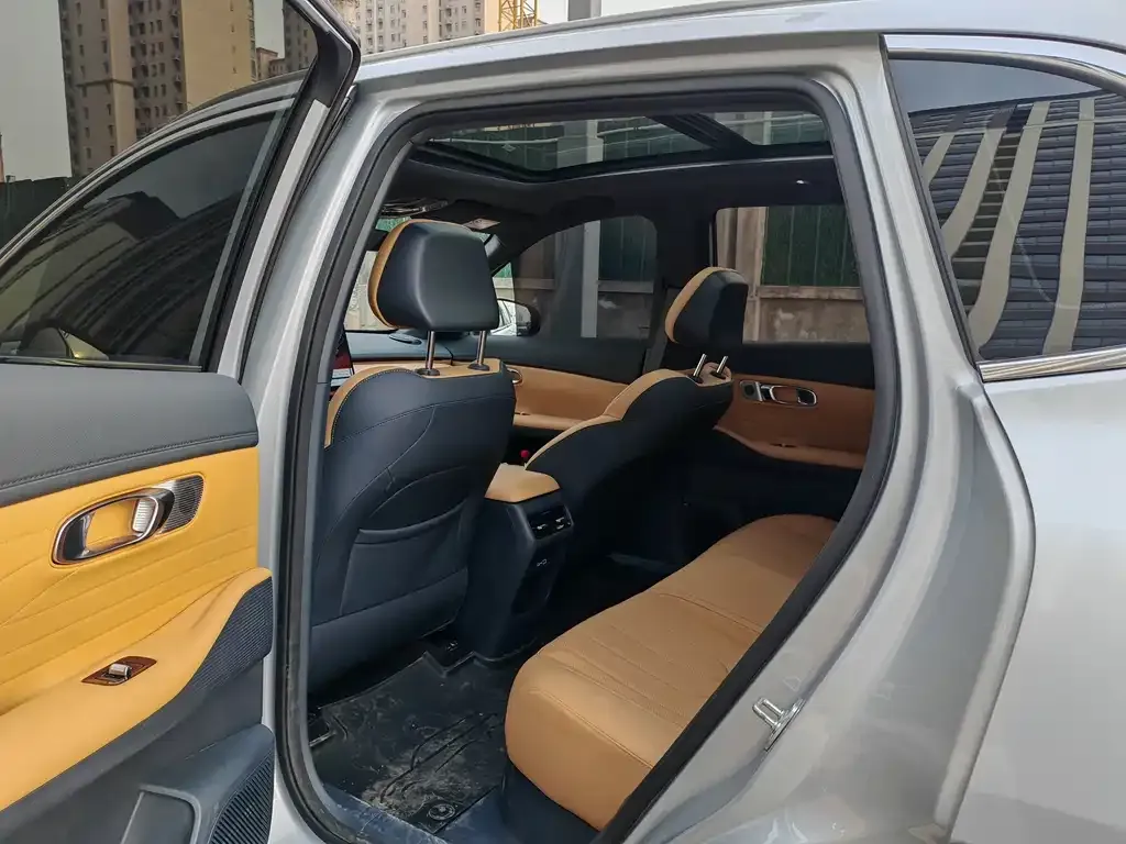 Geely Galaxy Xingjian 7 2024 из CN, фото 7