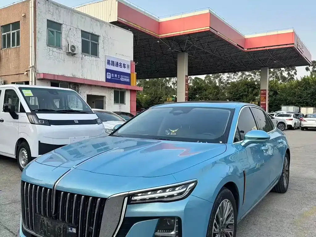 Hongqi H5 — фото 3