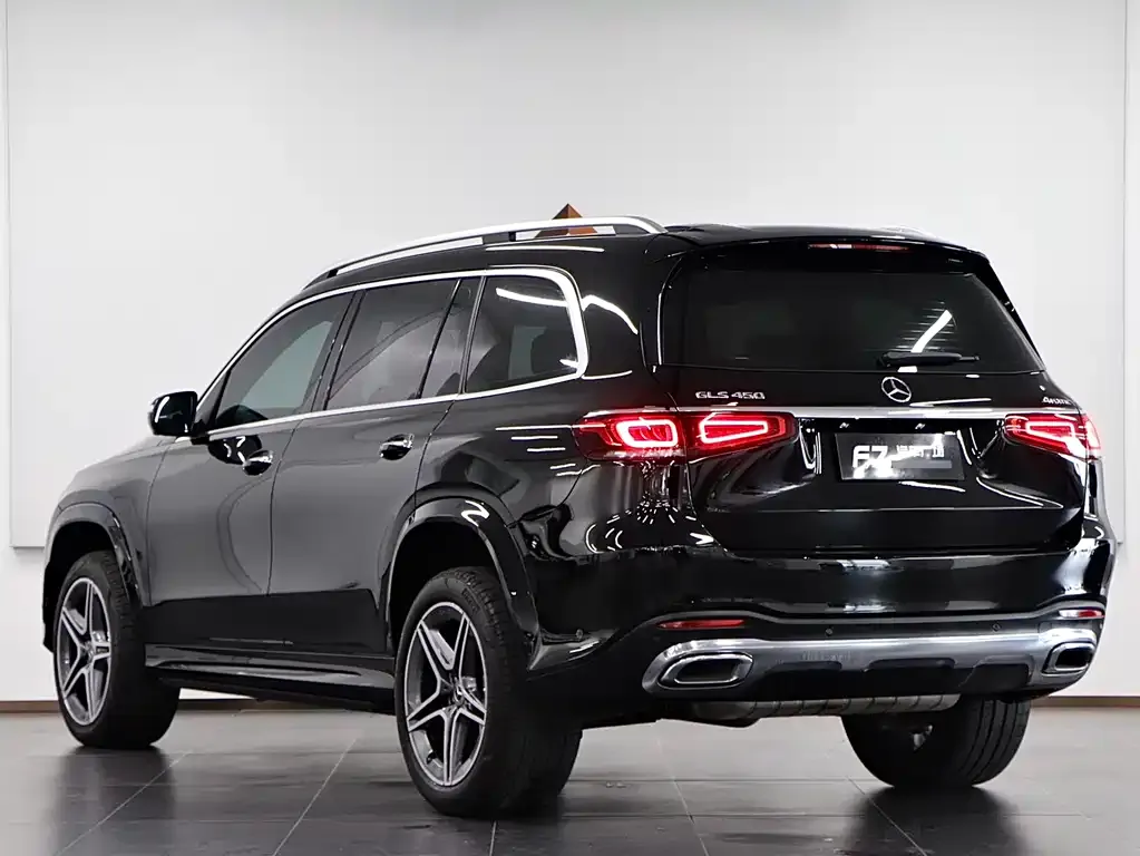 Mercedes-Benz GLS — фото 9