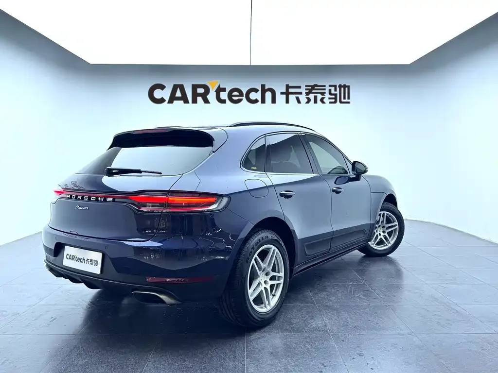 Porsche Macan — фото 9
