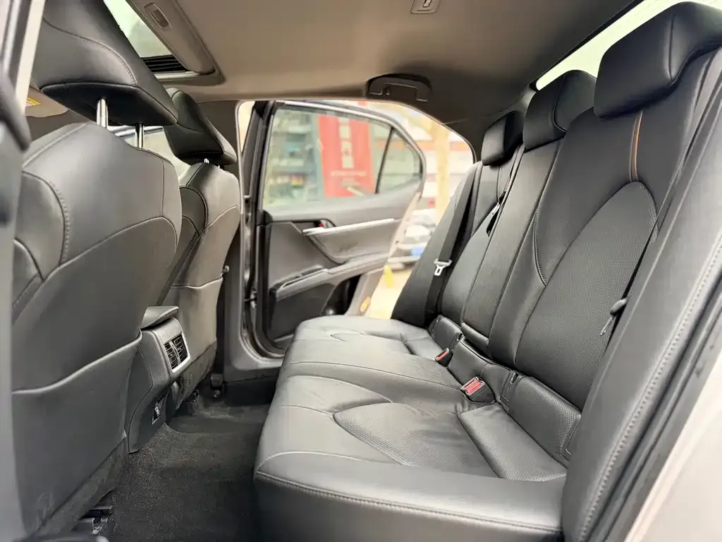 Toyota Camry 2022 из CN, фото 6