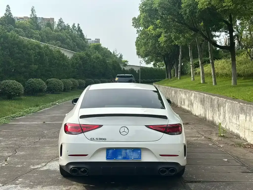 Mercedes-Benz CLS — фото 3