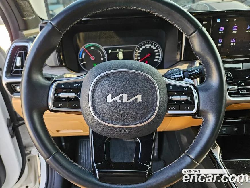 Kia Sorento — фото 8